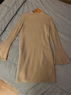 Abercrombie Sweater Dress (L)
